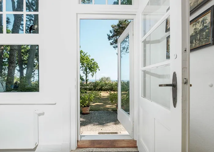 Am Strand, App 2 * ティメンドルファー・シュトラント